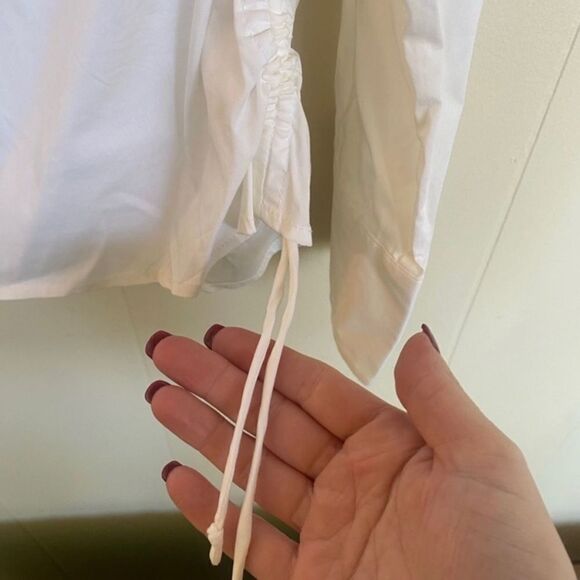 BCBG Max Azria White Button Down Shirt Women’s Small Tie Detail - Picture 4 of 6